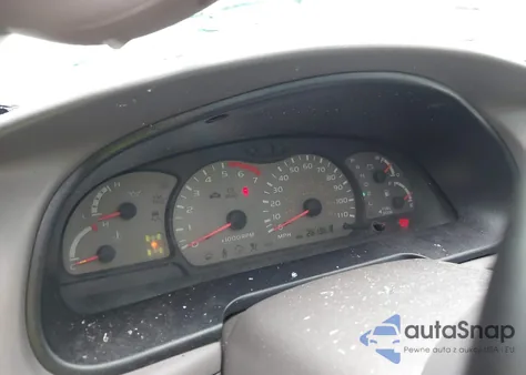 2001 Toyota Sequoia Limited V8 from USA, damaged, VIN 5TDBT48A31S014445